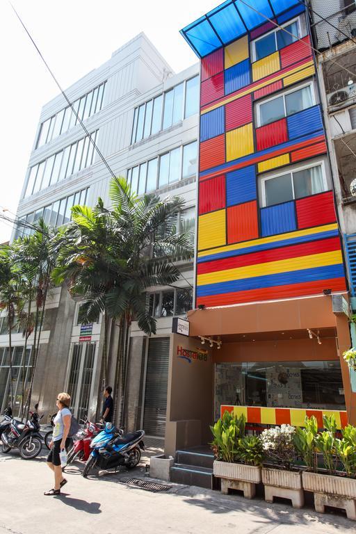 Hostel 8 Sukhumvit Soi 8 Bangkok Exterior photo